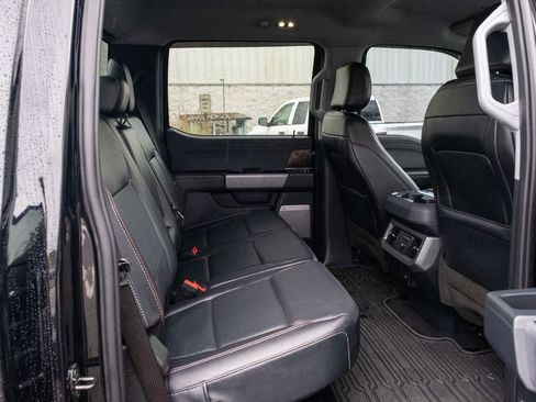 Used 2023 Ford F250 Lariat w/ Sport Appearance Package image 33