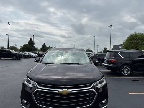 Used 2018 Chevrolet Traverse Premier AWD/4WD image 3