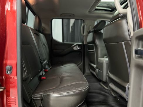 Used 2016 Nissan Frontier PRO-4X w/ Pro-4x Luxury Package image 26