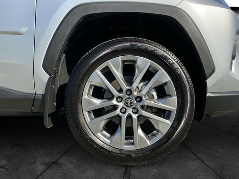 Certified 2025 Toyota RAV4 XLE Premium image 16