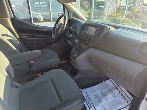 Used 2021 Nissan NV200 SV FWD image 10