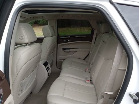 Used 2015 Cadillac SRX Luxury w/ Trailering Package AWD/4WD image 24