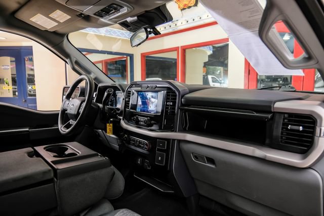 Used 2023 Ford F150 XLT RWD image 14