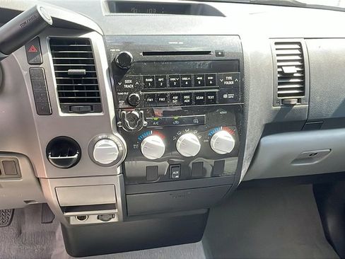Used 2010 Toyota Tundra 2WD Double Cab image 16