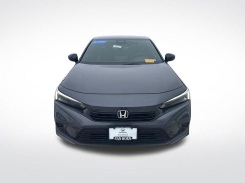 Used 2022 Honda Civic Sport image 2
