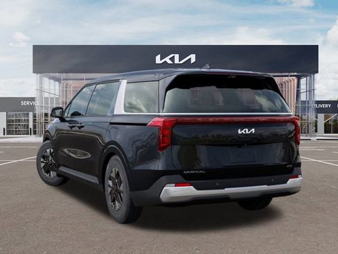 New 2026 Kia Carnival LXS image 4