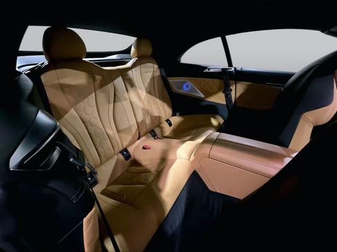 Used 2022 BMW M8 Competition AWD/4WD image 36