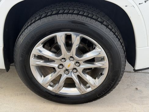 Used 2020 Chevrolet Traverse High Country AWD/4WD image 14