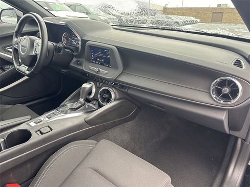 Certified 2023 Chevrolet Camaro LT image 27