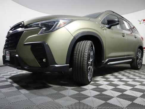 Used 2024 Subaru Ascent Limited w/ Technology Package image 18