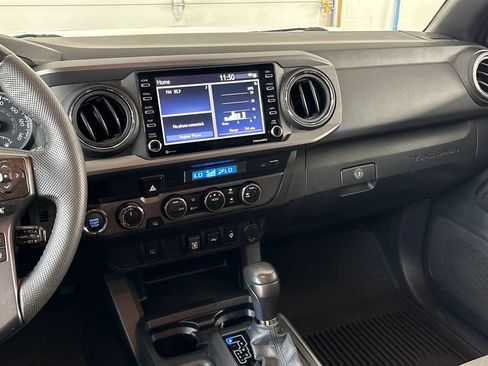 Used 2023 Toyota Tacoma TRD Off-Road AWD/4WD image 24