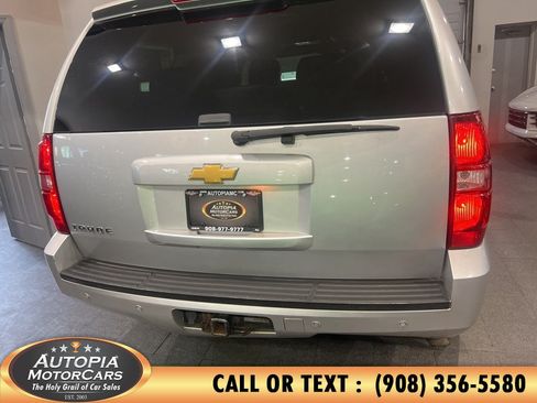 Used 2013 Chevrolet Tahoe LT AWD/4WD image 32