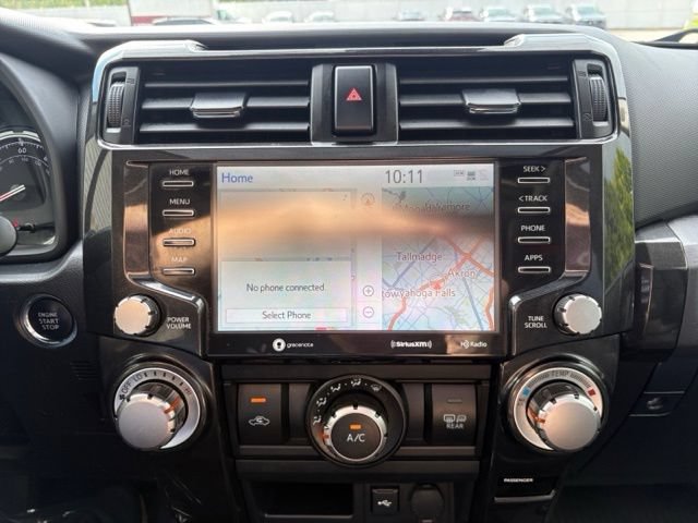Used 2021 Toyota 4Runner TRD Off-Road Premium w/ Moonroof Package AWD/4WD image 31