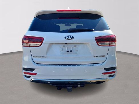 Used 2016 Kia Sorento SX image 5