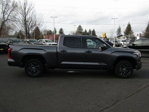 Used 2023 Toyota Tundra Platinum image 6