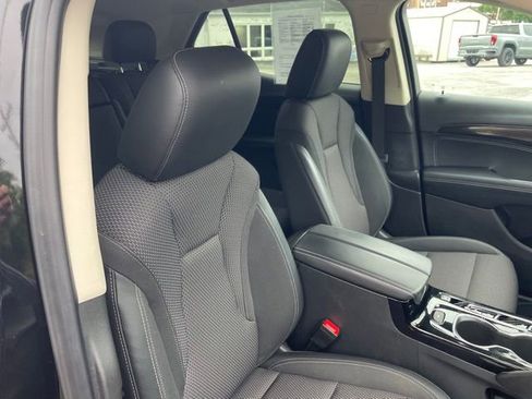 Used 2022 Buick Envision Preferred FWD image 35