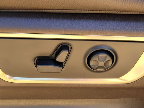 New 2026 RAM 1500 Limited image 10