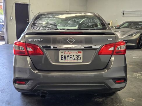 Used 2019 Nissan Sentra SR FWD image 3