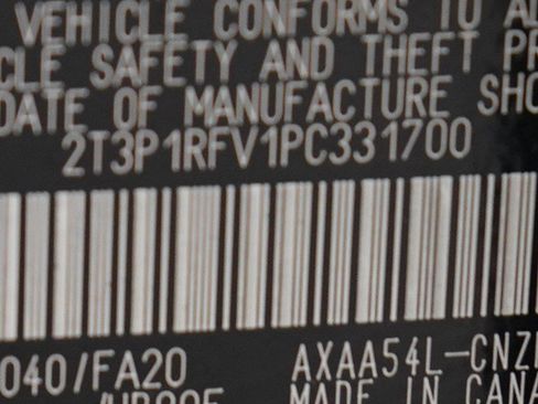 Used 2023 Toyota RAV4 XLE w/ Protection Package (TMS) AWD/4WD image 30