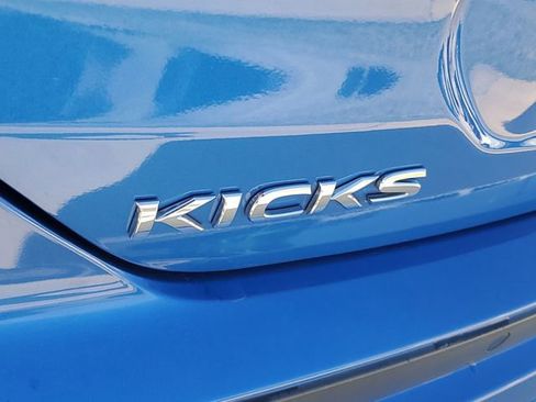 Used 2022 Nissan Kicks SV image 31