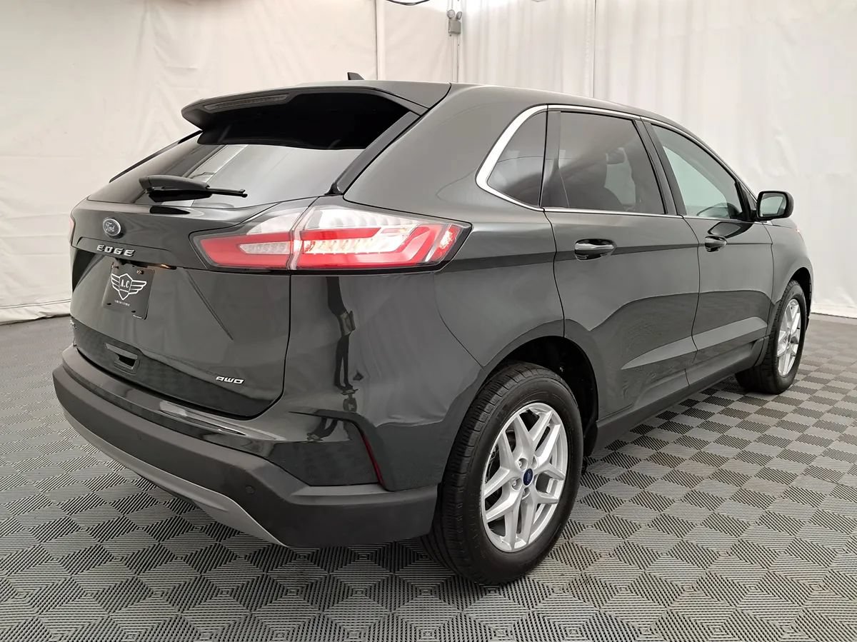 Used 2022 Ford Edge SEL AWD/4WD image 4