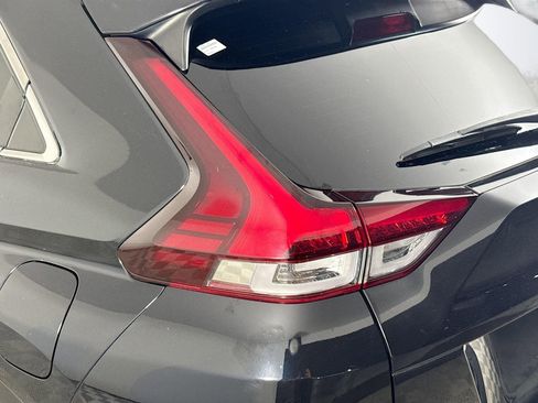 Used 2022 Mitsubishi Eclipse Cross ES image 35