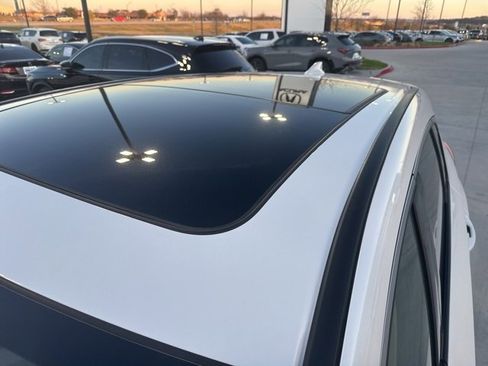 Used 2023 Acura RDX w/ Technology Package image 5