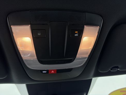 Certified 2025 Kia K5 GT-Line image 31