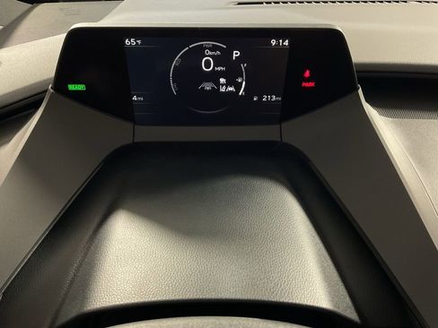 New 2026 Toyota Prius LE image 25