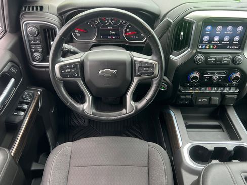 Used 2020 Chevrolet Silverado 1500 RST image 11