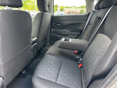 Used 2025 Mitsubishi Outlander Sport ES AWD/4WD image 15