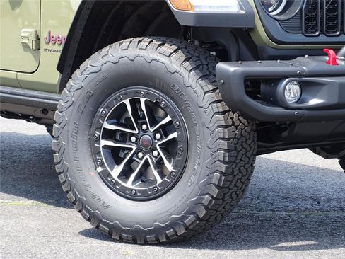 New 2025 Jeep Wrangler Unlimited Rubicon image 3