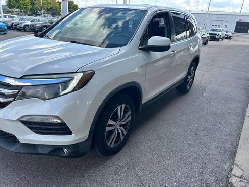 Used 2017 Honda Pilot EX-L image 5