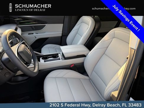 New 2026 Lincoln Nautilus Premier AWD/4WD image 10