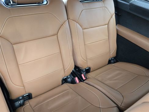 Used 2018 Mercedes-Benz GLS 550 4MATIC image 21