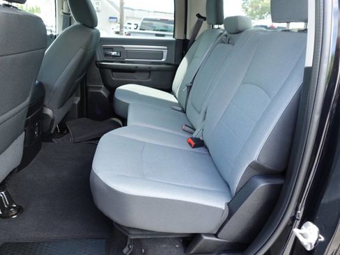Used 2022 RAM 1500 Classic SLT w/ Electronics Convenience Group AWD/4WD image 24