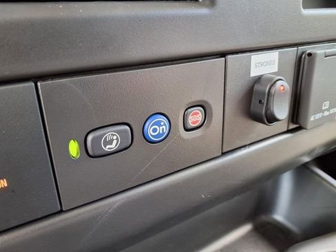 New 2025 Chevrolet Express 3500 w/ Power Convenience Package image 36