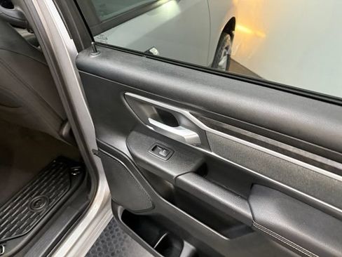 Used 2021 RAM 1500 Big Horn AWD/4WD image 39