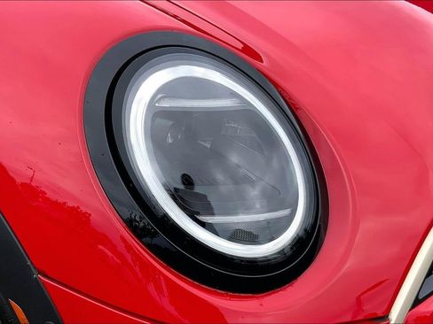 Certified 2025 MINI Cooper S FWD image 30