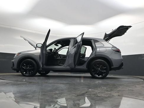 Used 2024 Honda HR-V Sport image 43