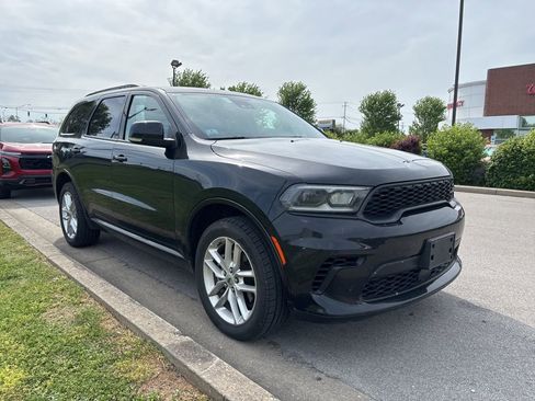 Used 2024 Dodge Durango GT AWD/4WD image 2