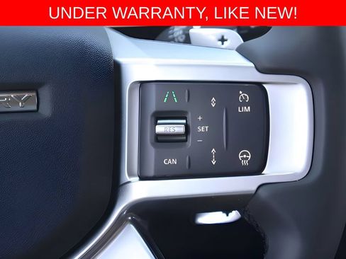 Used 2025 Land Rover Discovery Dynamic SE AWD/4WD image 20