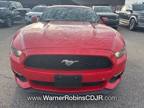 Used 2015 Ford Mustang Coupe RWD image 2