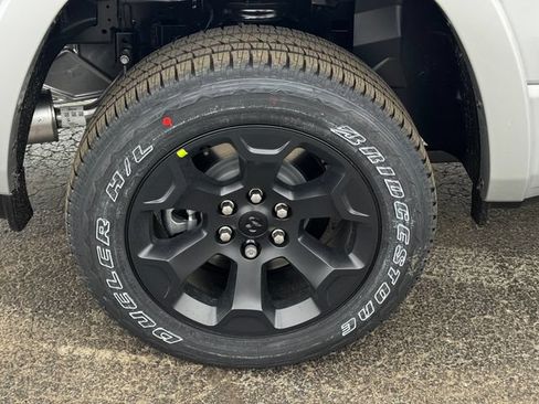 New 2026 RAM 1500 Big Horn AWD/4WD image 12