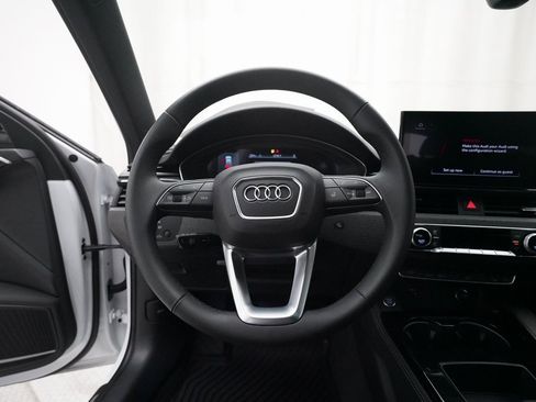 Used 2023 Audi A4 2.0T allroad Premium Plus w/ Premium Plus Package image 4