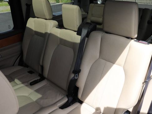 Used 2012 Land Rover LR4 HSE image 32