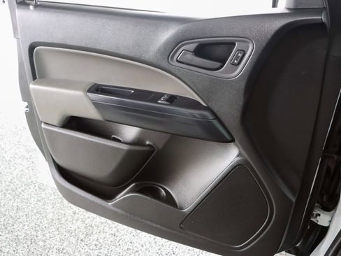 Used 2022 Chevrolet Colorado W/T w/ WT Convenience Package image 21