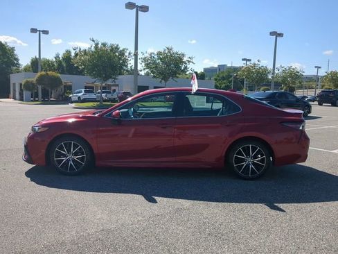 Certified 2023 Toyota Camry SE FWD image 7