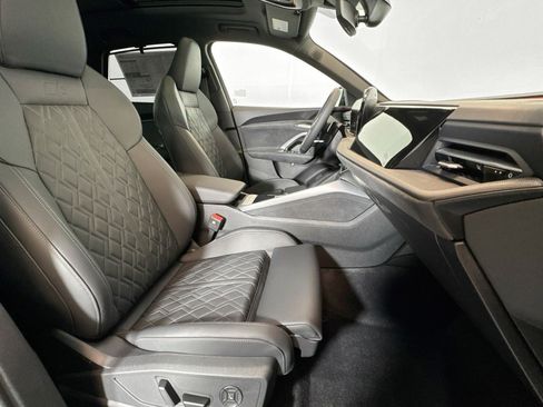 New 2025 Audi SQ5 Premium Plus image 25