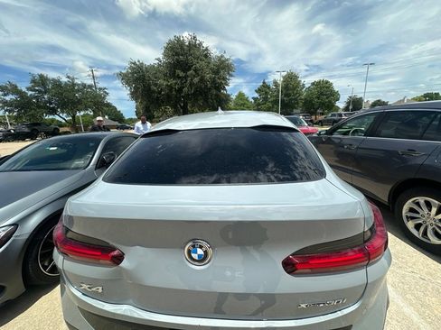 Used 2022 BMW X4 xDrive30i w/ M Sport Package 2 AWD/4WD image 10